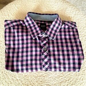 Hugo Boss shirt. Purple color. Size L
